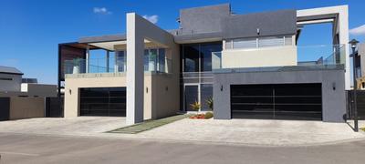House For Sale in Swallow Hills Lifestyle Estate, Kempton Park