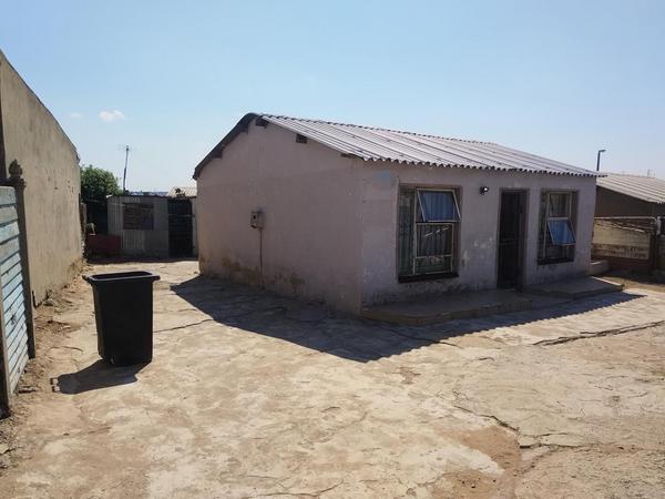 Property For Sale in Tembisa, Tembisa