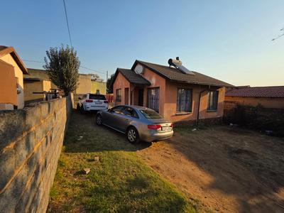 House For Sale in Ebony Park, Ebony Park