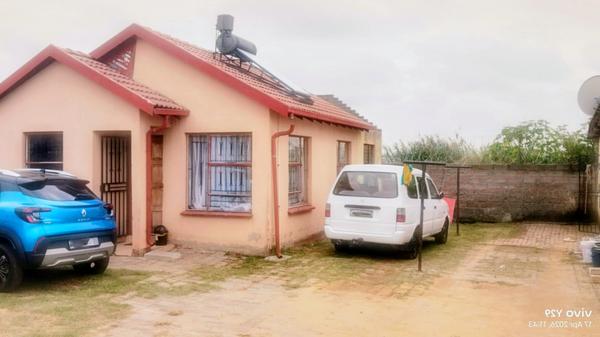House For Sale in Birch Acres, Kempton Park