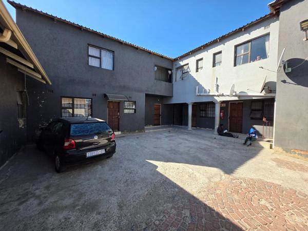 House For Sale in Kempton Park, Kempton Park